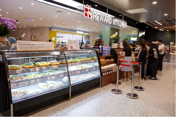 Reward Kitchen là nơi khách hàng có thể nếm thử các món ăn trước khi quyết định mua